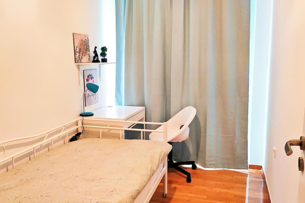 Sunny Two-Bedroom Apartment Next To Panathenaic Stadium Extérieur photo